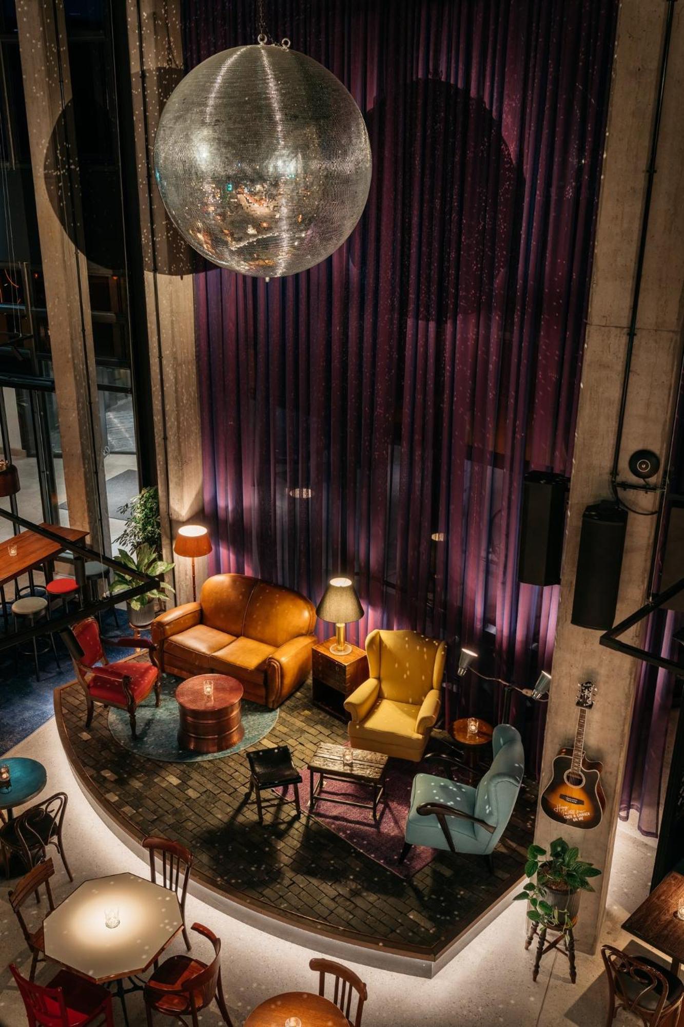Ruby Hanna Hotel Stuttgart Exteriör bild